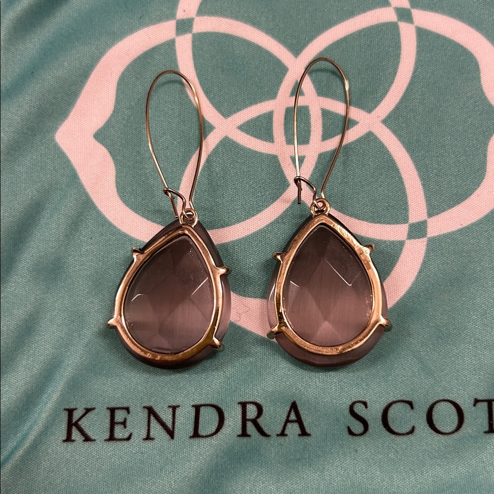 Kendra Scott Slate Cat's Eye Gray Allison Teardrop Gold Tone Earrings Rare - Picture 2 of 3